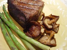 PanRoastStriploinwithTarragonOnionButter
