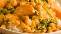 Thai Chickpea Coconut Curry