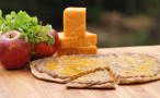 Grilled Apple Pizza